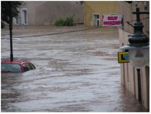 OverstromingLesna2010-084