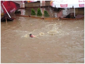 OverstromingLesna2010-089